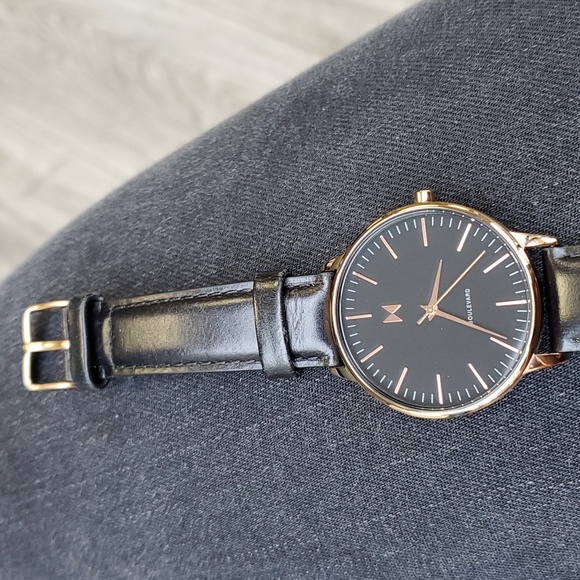 MVMT Boulevard Watch - Picture 4 of 8